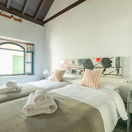 Villa Romana Kindly Apartment Séville Extérieur photo