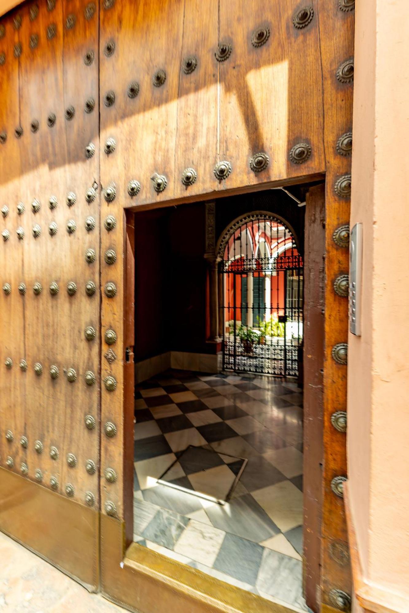 Romana Kindly Siviglia